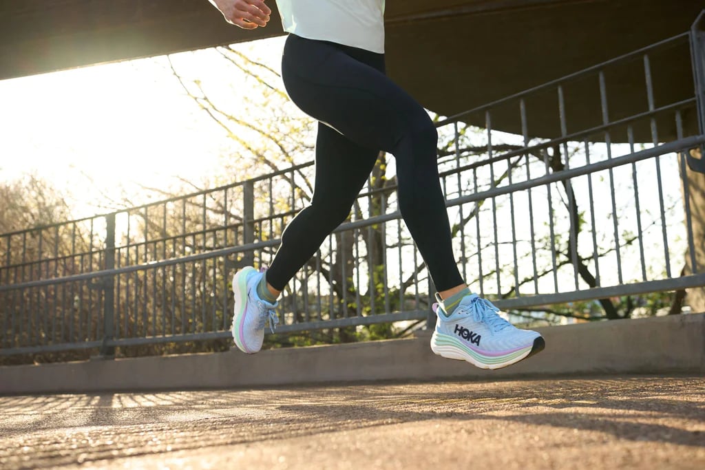 LARGE-HOKA_F23_W_GAV5_ABSO_DTL_LAX05331_1024x1024.jpg