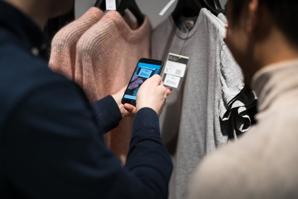 Front Systems | iPad POS. Perfect for fashion stores