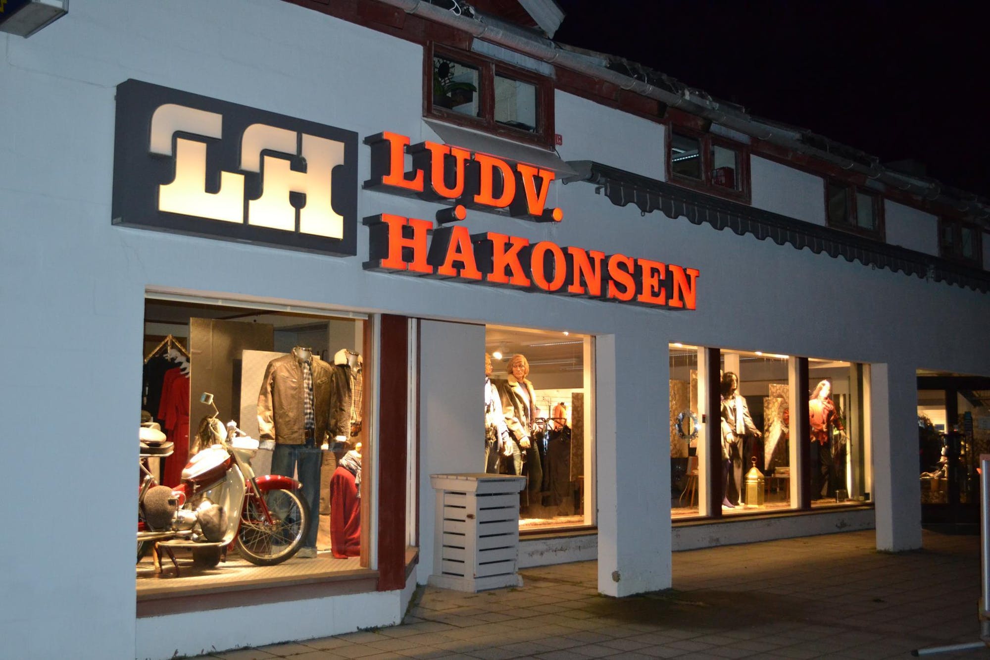 Ludv. Håkonsen i Leknes